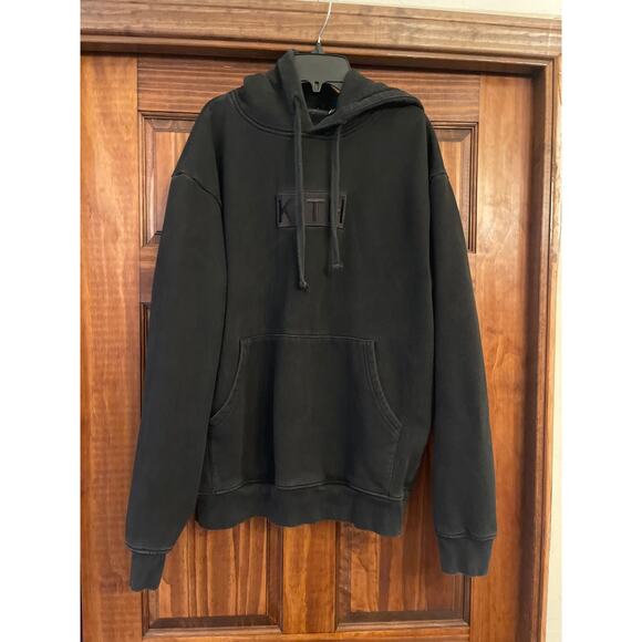 Kith Classic Logo Williams II Hoodie
Extra Large - Picture 2 of 7